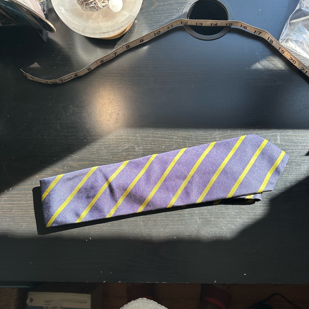 Brooks Basics blue tie with yellow stripe. Great condition.